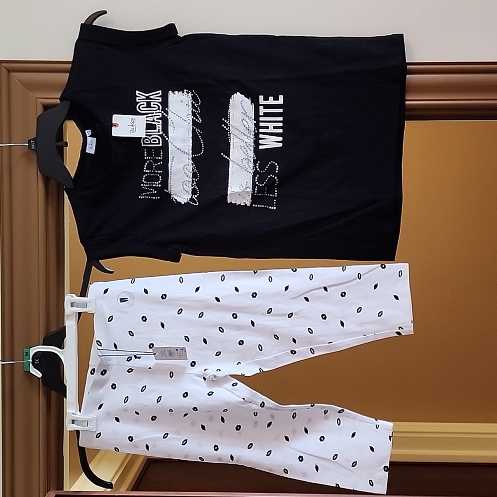 2 piece Girls Capri Set